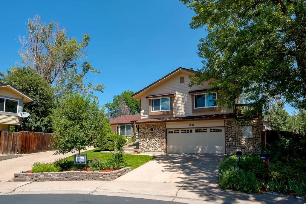 6028 S Kenton Street, Englewood CO 80111